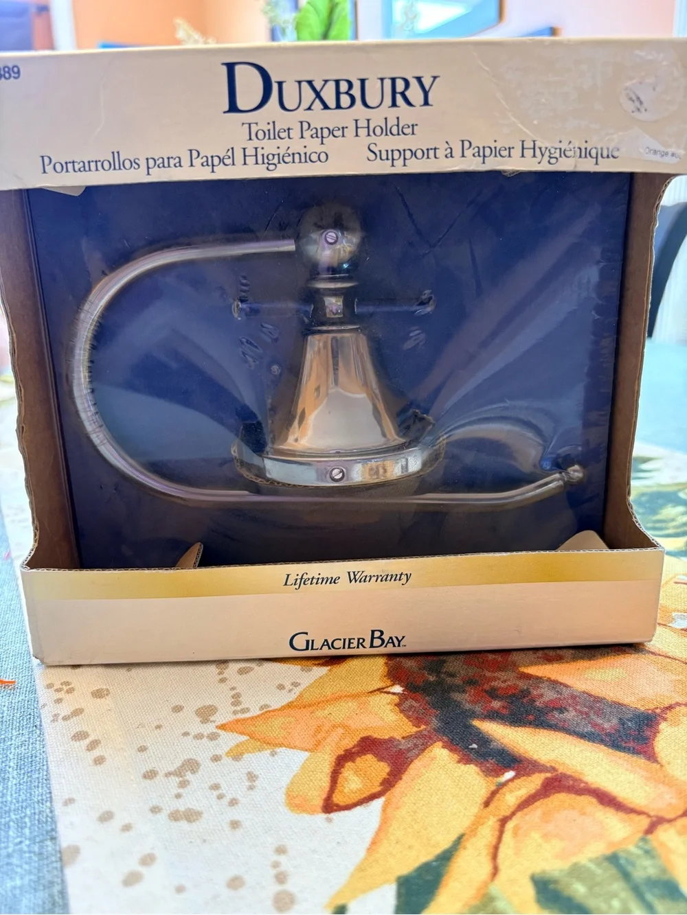 NIB Glacier Bay Duxbury toilet paper holder